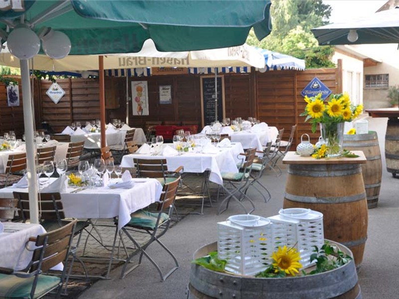 Biergarten_gedeckt_2