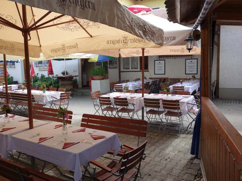 Biergarten_gedeckt_4